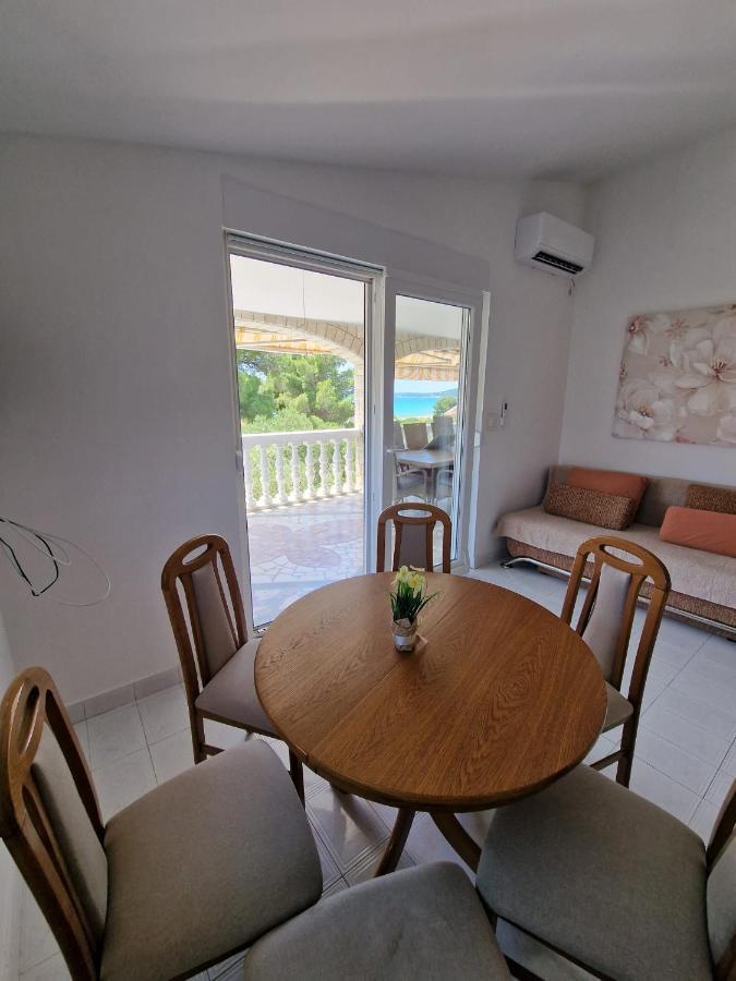 Apartman Lugovic شيبينيك المظهر الخارجي الصورة